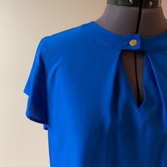 NWOT CK Dacian Keyhole Detail Blouse - Picture 3 of 9